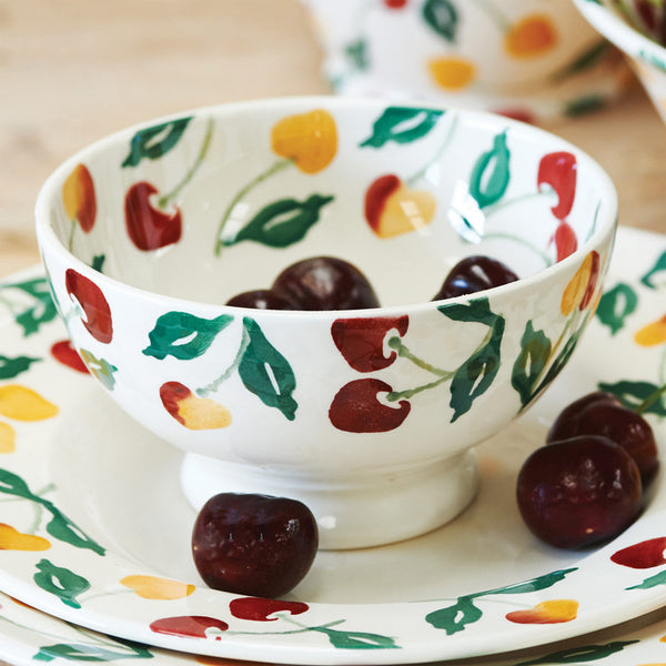 CHE010041- EMMA BRIDGEWATER SUMMER CHERRIES FRENCH BOWL